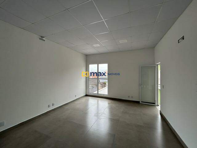 Sala para aluguel no Centro:
