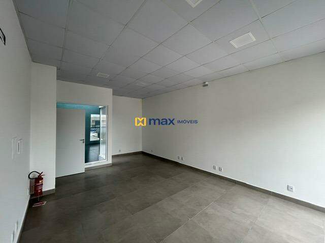 Sala para aluguel no Centro: 