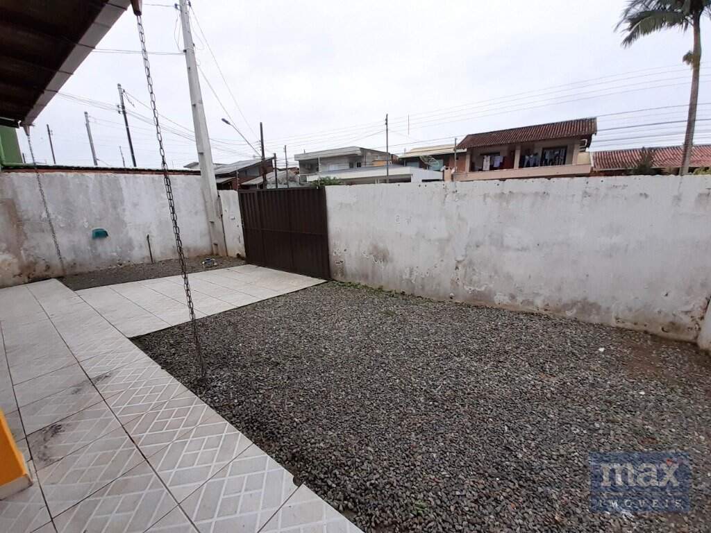 Casa à venda no Cidade Nova: Pátio Frontal