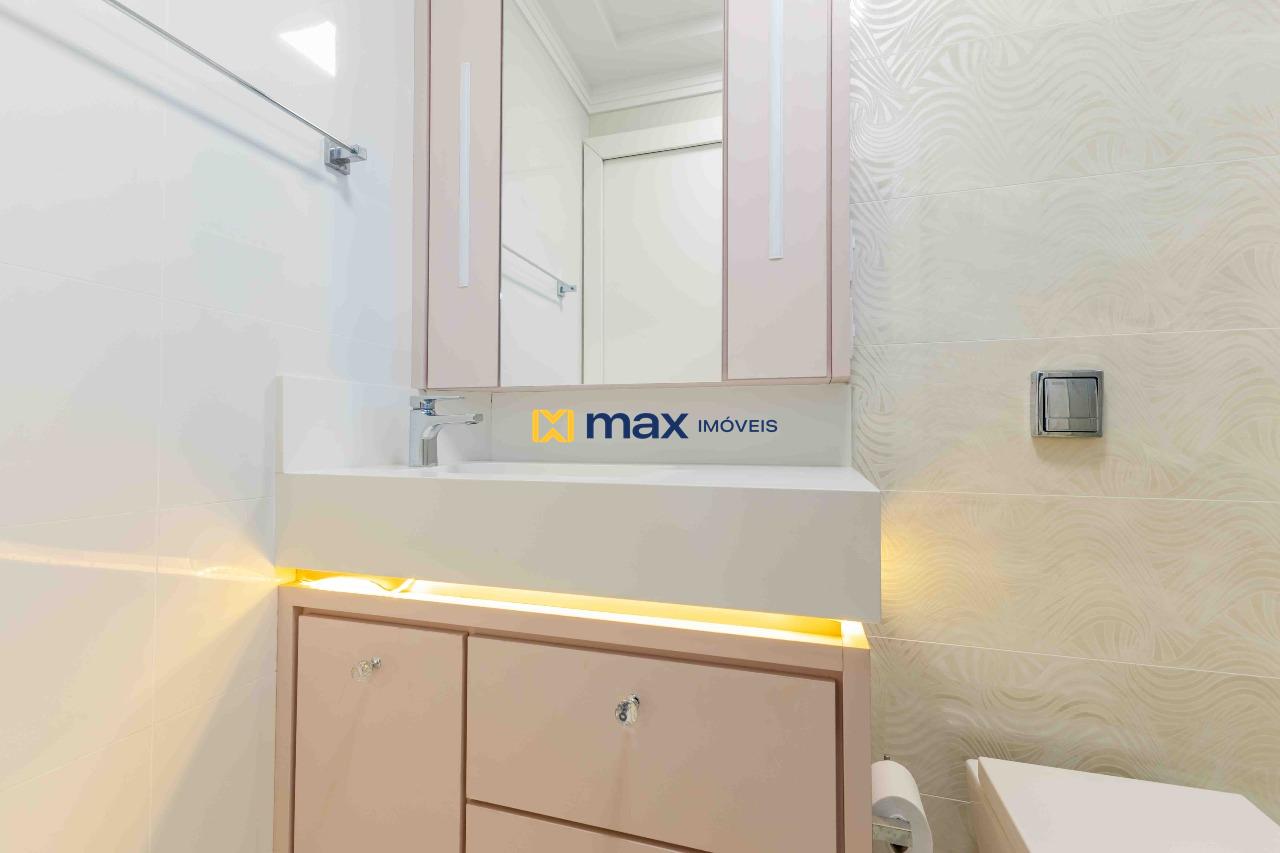 Casa à venda no Vila Operária: Banheiro suíte 3