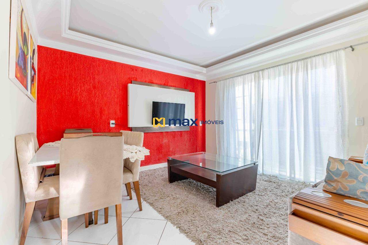 Casa à venda no São João: Sala de estar e jantar
