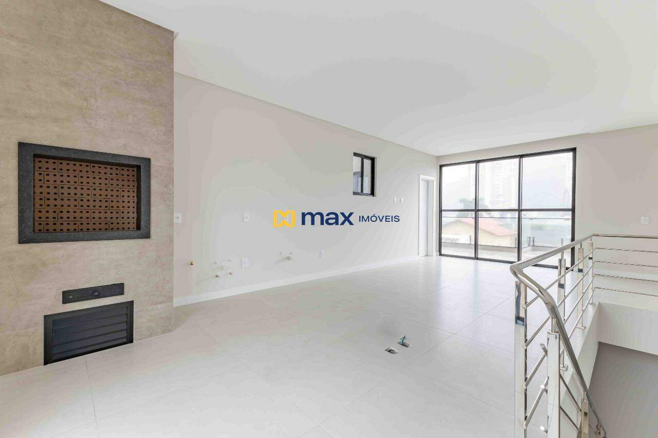 Apartamento à venda no Dom Bosco: Living segundo pavimento