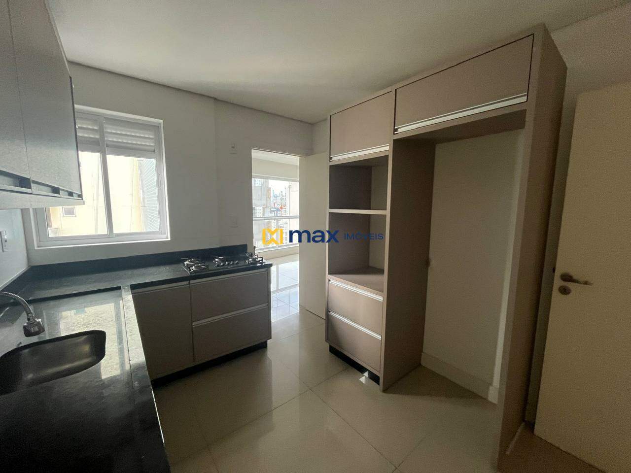 Apartamento para aluguel no Centro: 