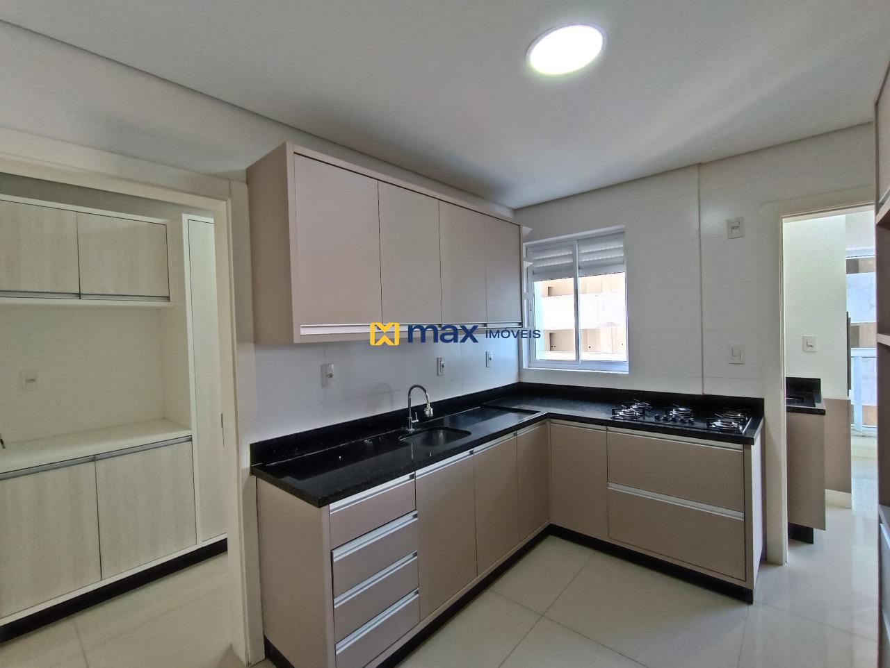 Apartamento para aluguel no Centro: 