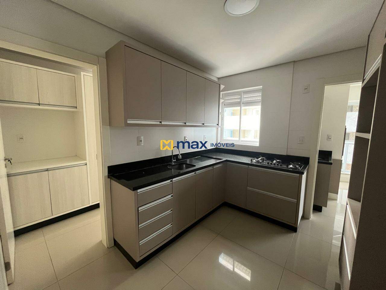 Apartamento para aluguel no Centro: 