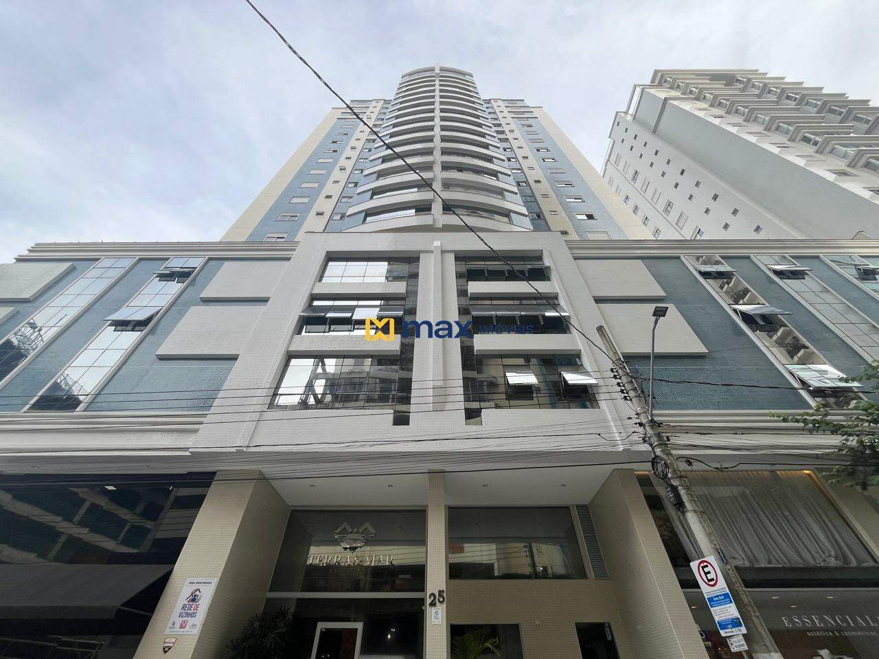 Apartamento para aluguel no Centro: 