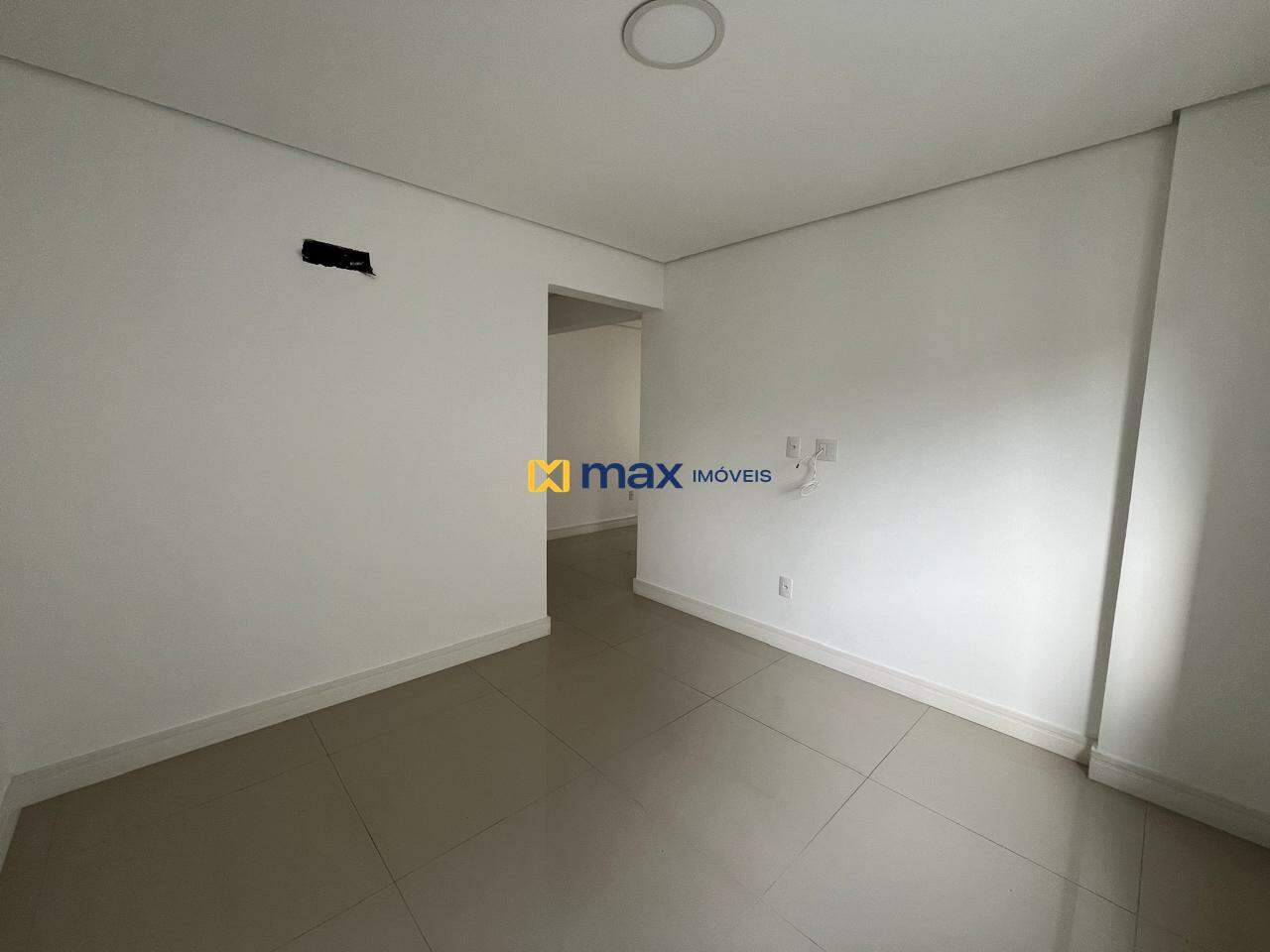 Apartamento para aluguel no Centro: 