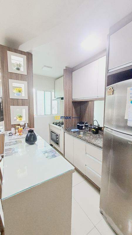 Apartamento à venda no Cordeiros: Cozinha