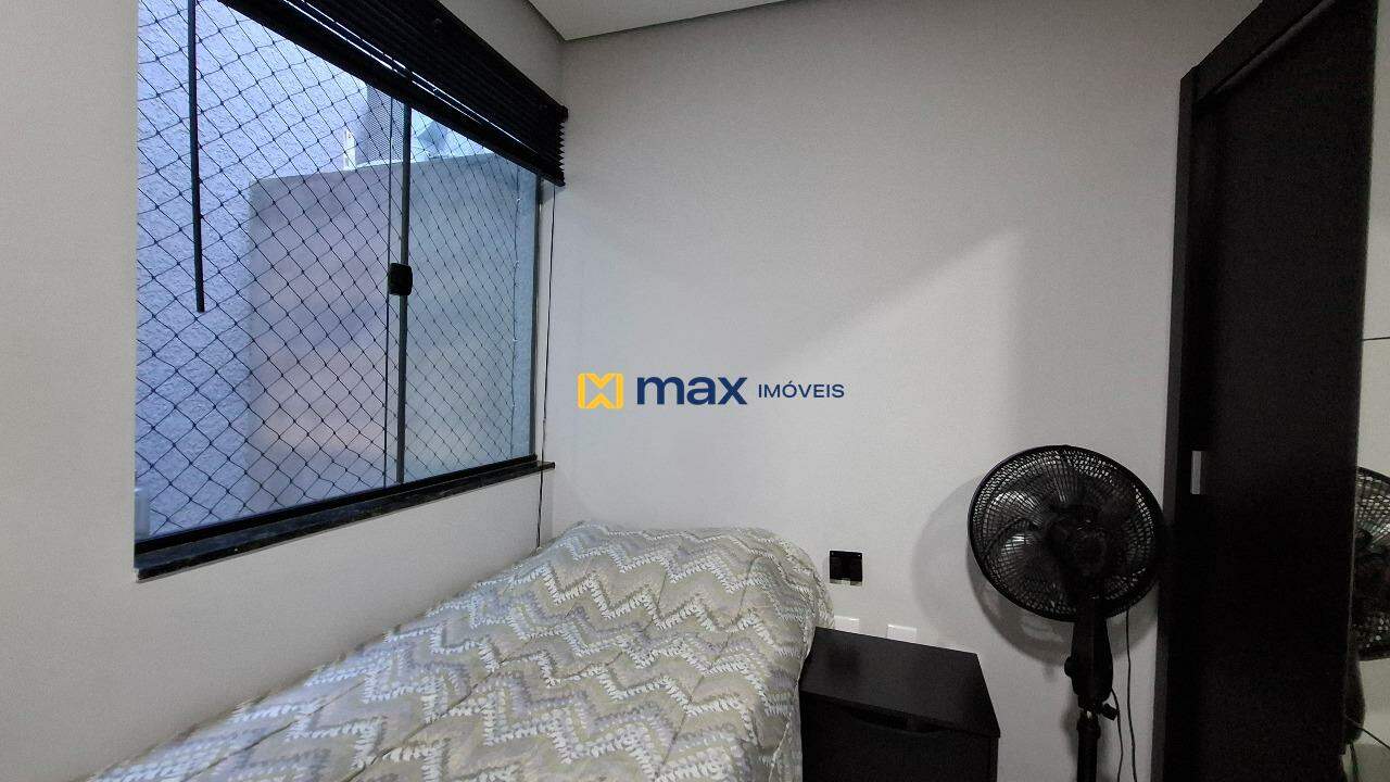 Apartamento à venda no São João: Dormitório 
