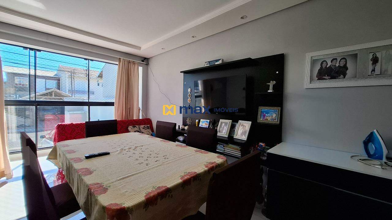 Apartamento à venda no São João: Living integrado