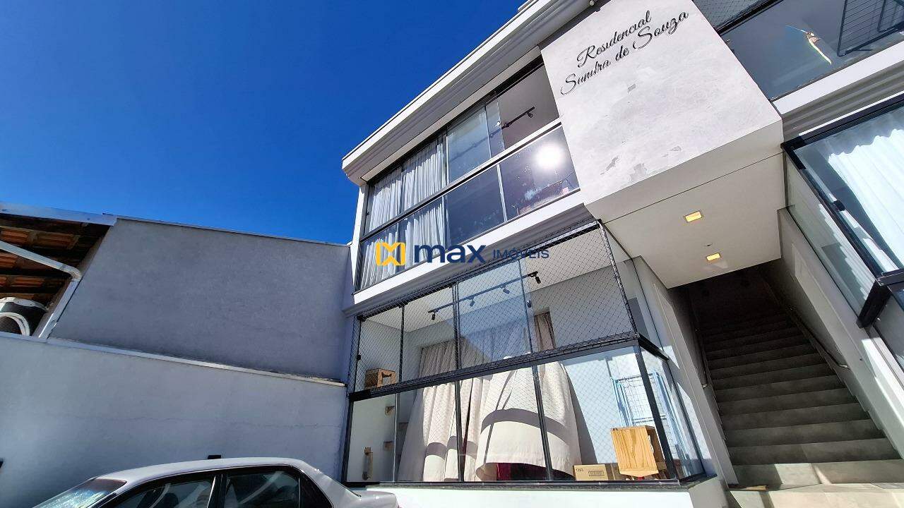 Apartamento à venda no São João: Fachada