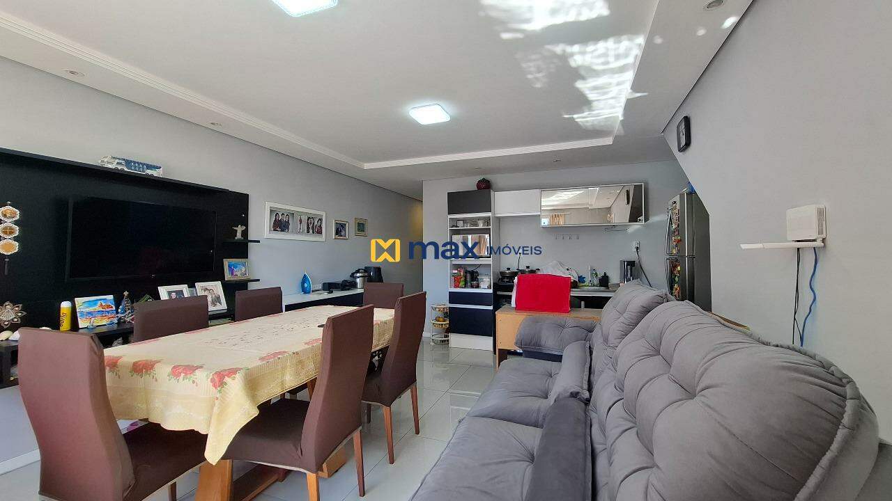 Apartamento à venda no São João: Living integrado