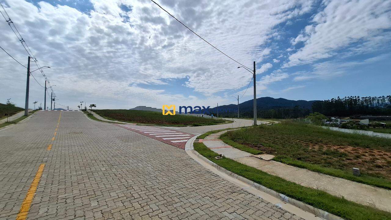 Terreno em condomínio à venda no Rio do Meio: Lote