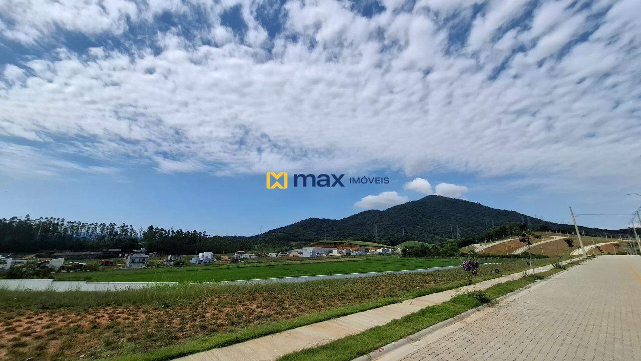 Terreno em condomínio à venda no Rio do Meio: Lote