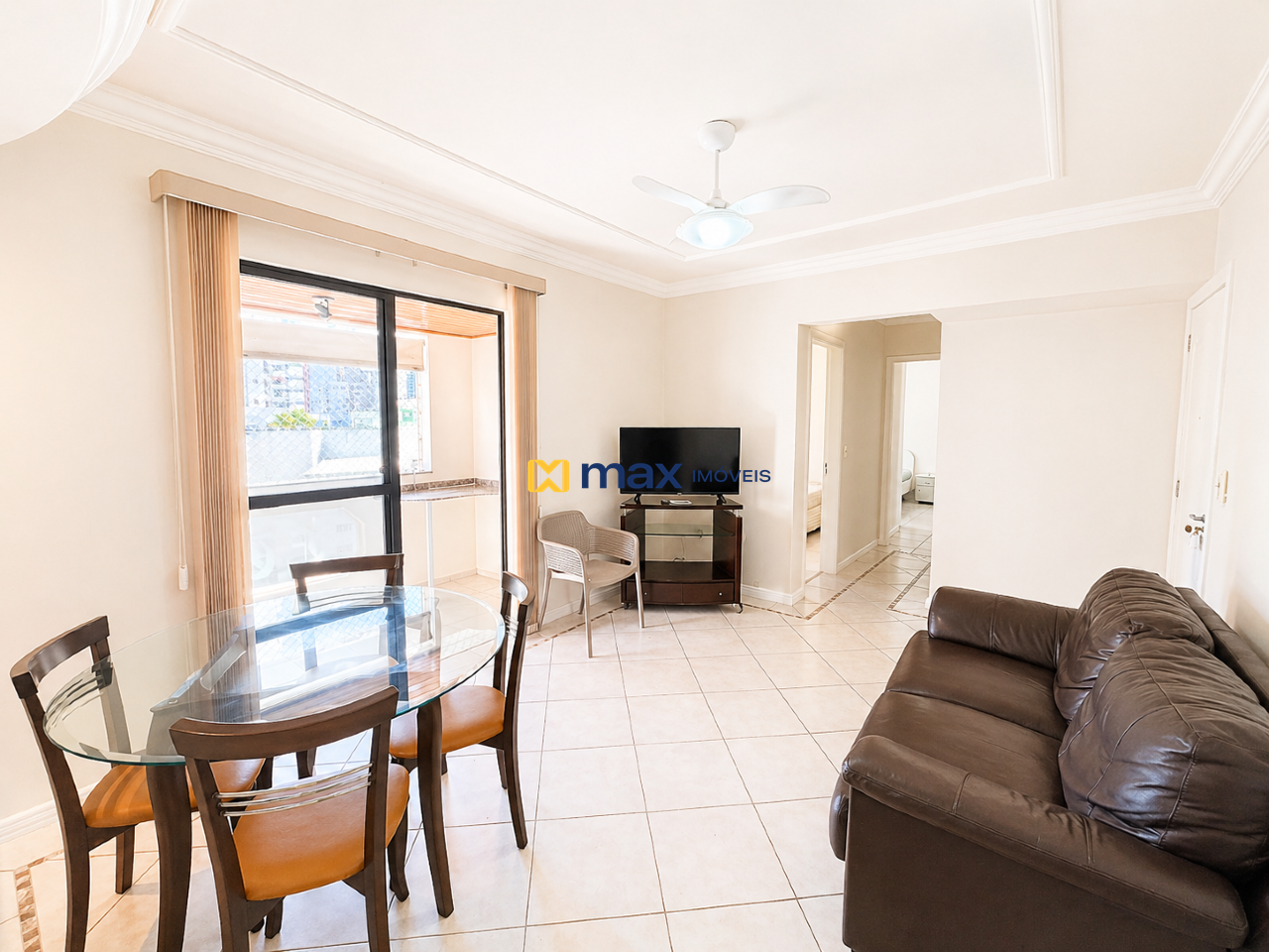 Apartamento para aluguel no Centro: 