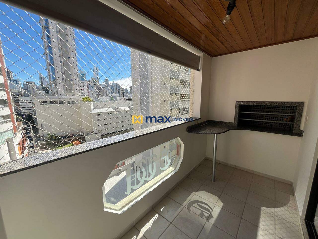 Apartamento para aluguel no Centro: 