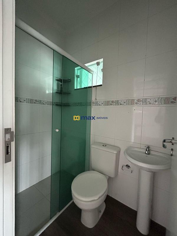 Casa à venda no Centro: Banheiro Social 