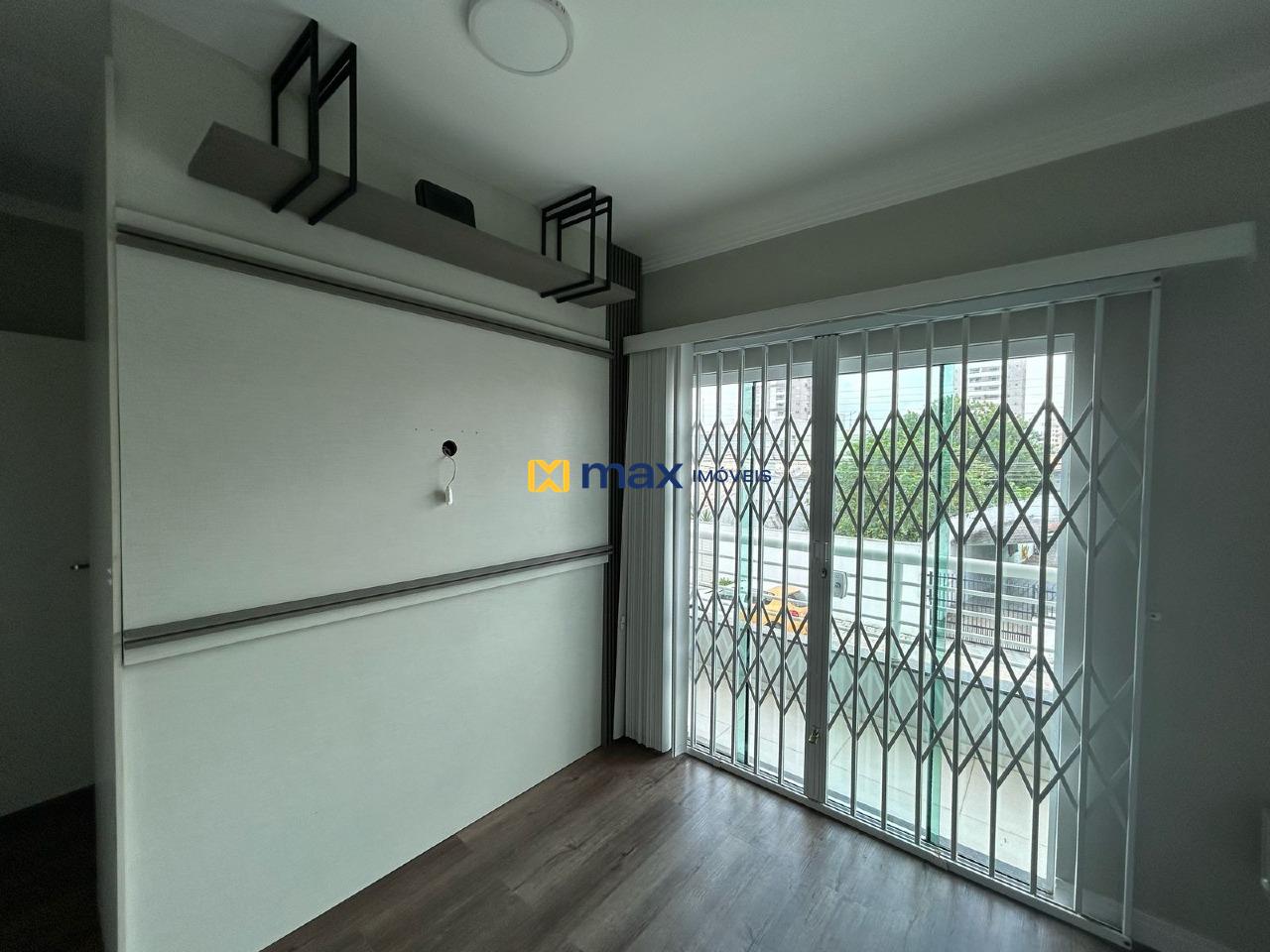 Casa à venda no Centro: 