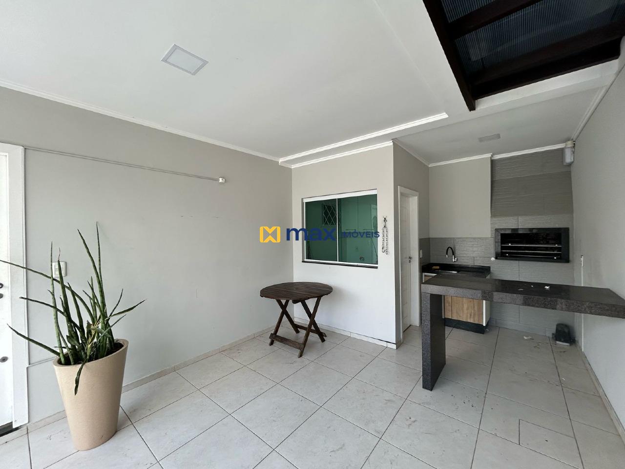 Casa à venda no Centro: Garagem 