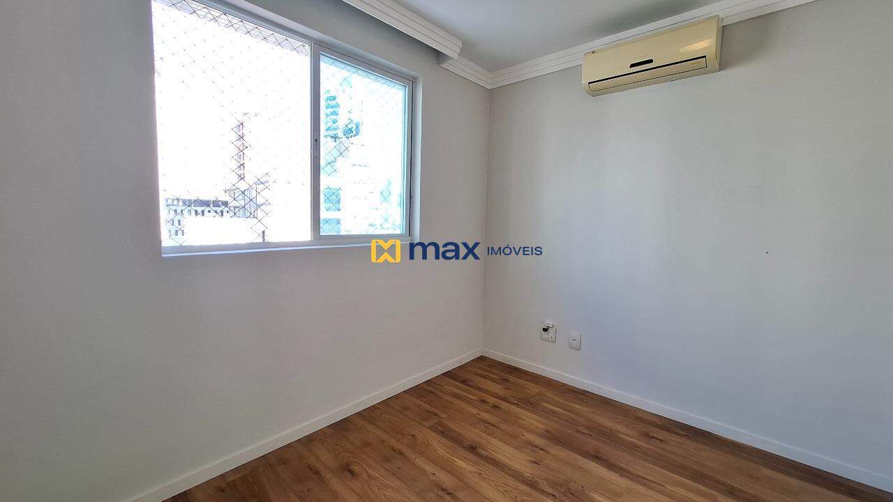 Apartamento à venda no Centro: Dormitório