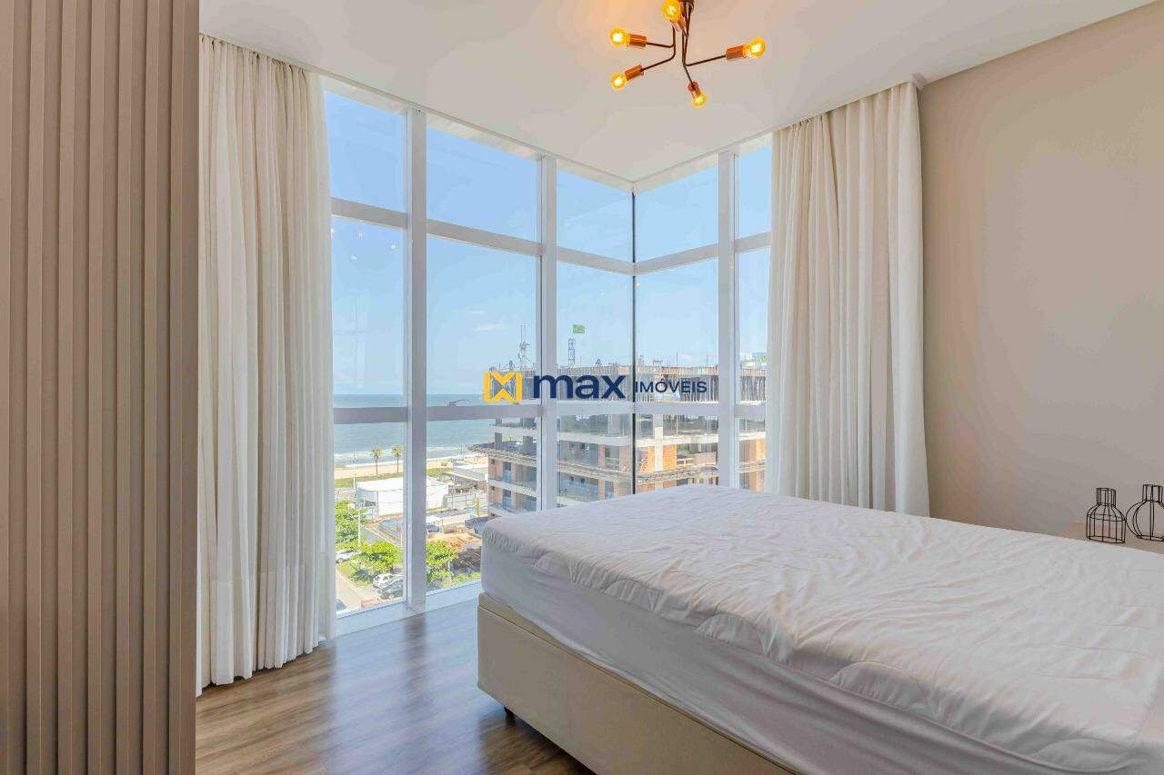 Apartamento à venda no Praia Brava: Suíte 2