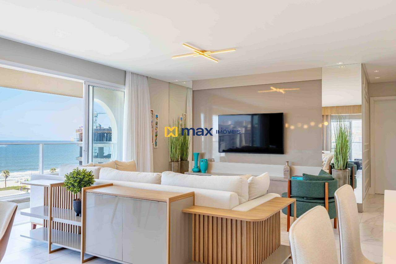 Apartamento à venda no Praia Brava: Living integrado