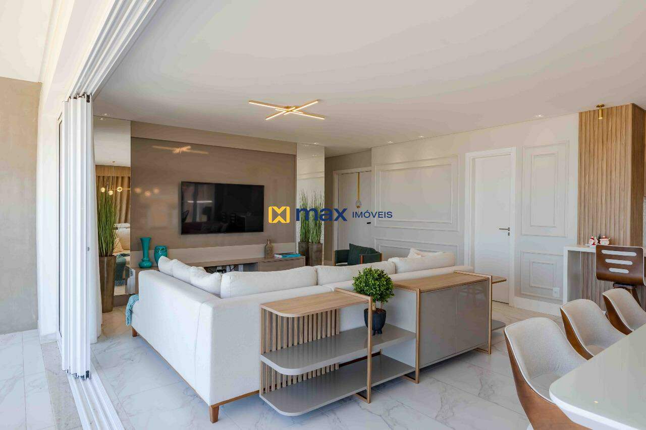 Apartamento à venda no Praia Brava: Living integrado