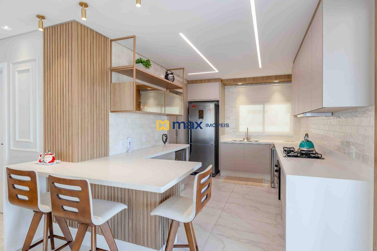 Apartamento à venda no Praia Brava: Cozinha
