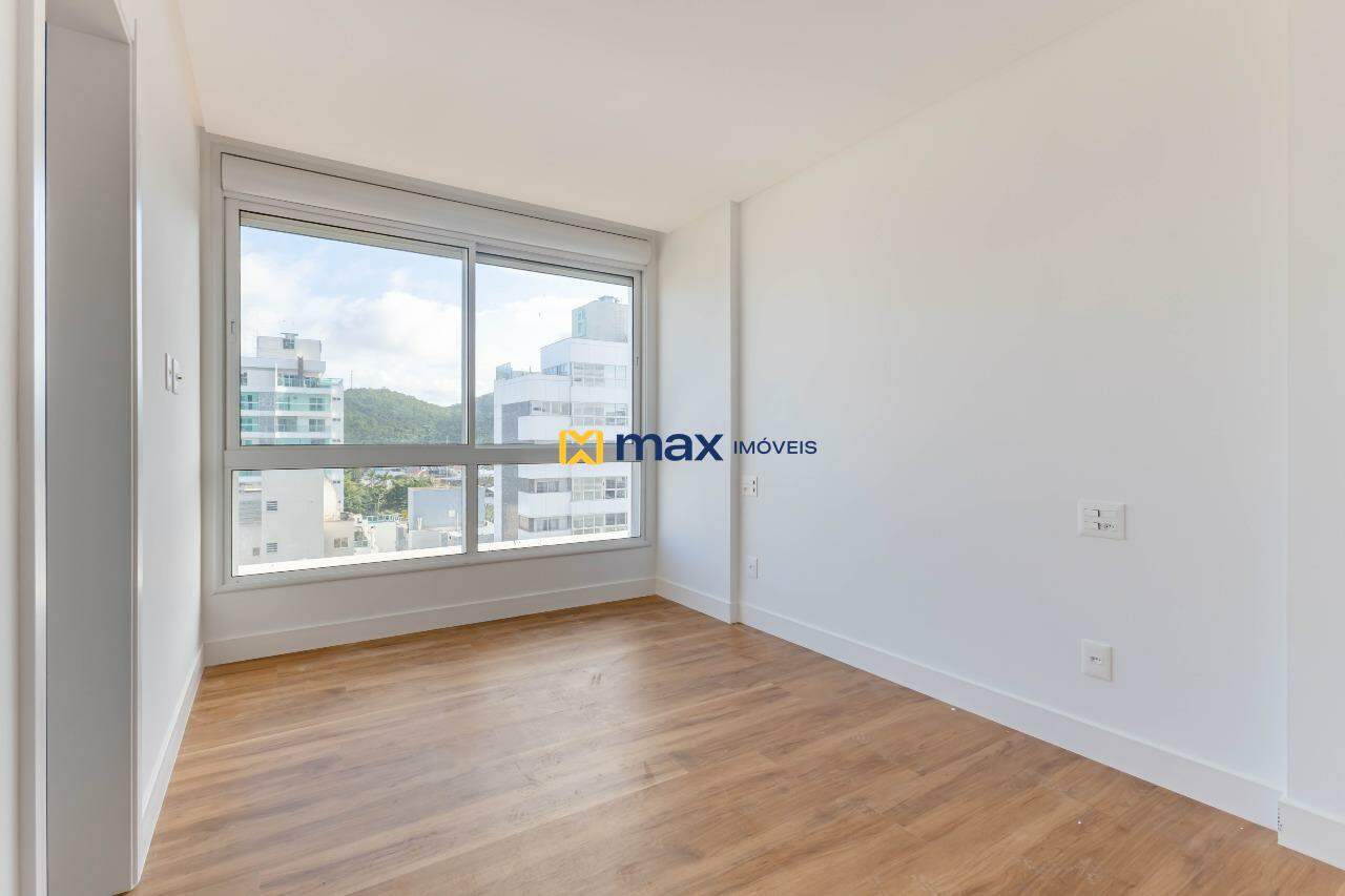 Apartamento à venda no Praia Brava: Suíte 2