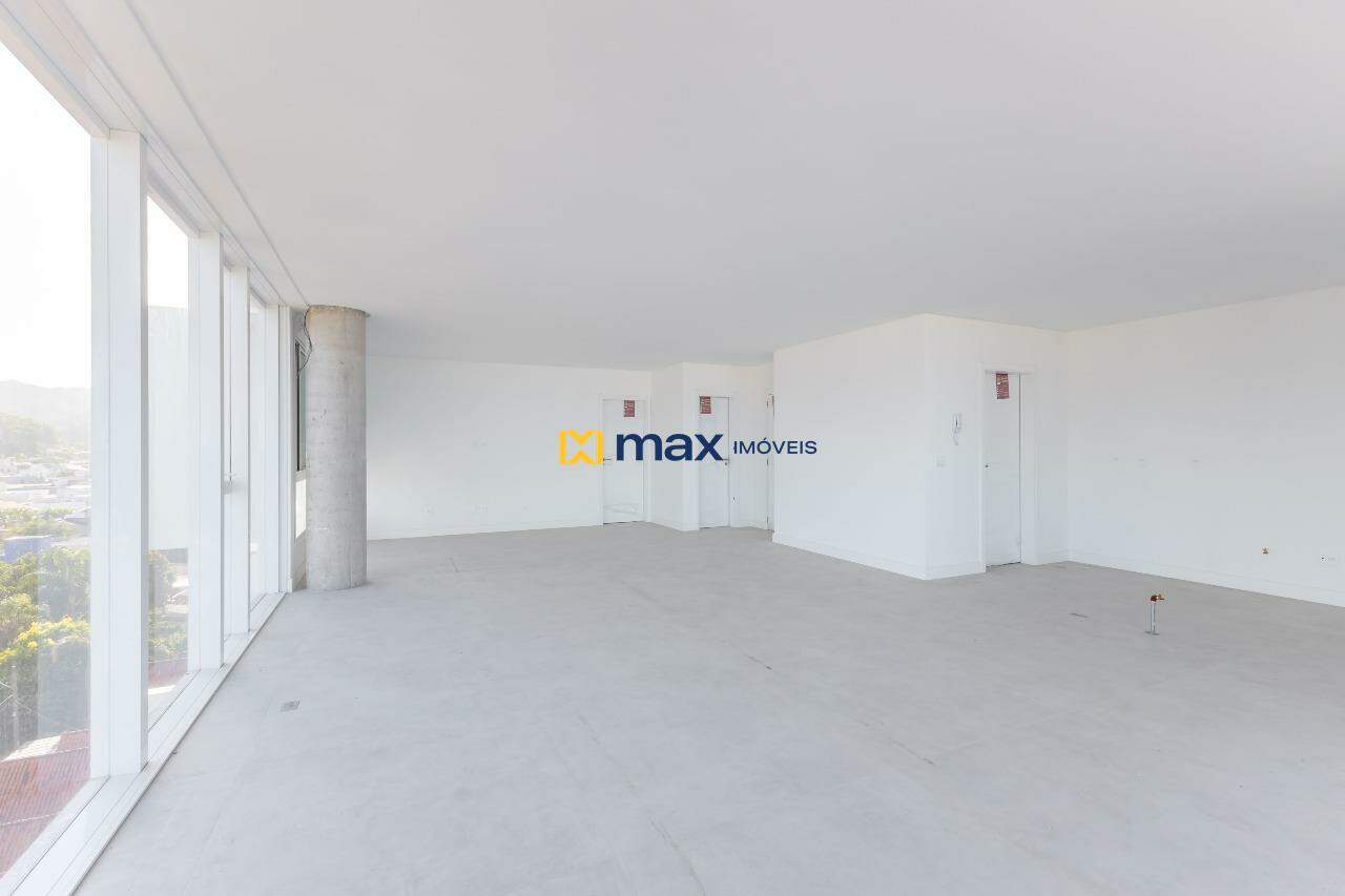 Apartamento à venda no Praia Brava: Living integrado