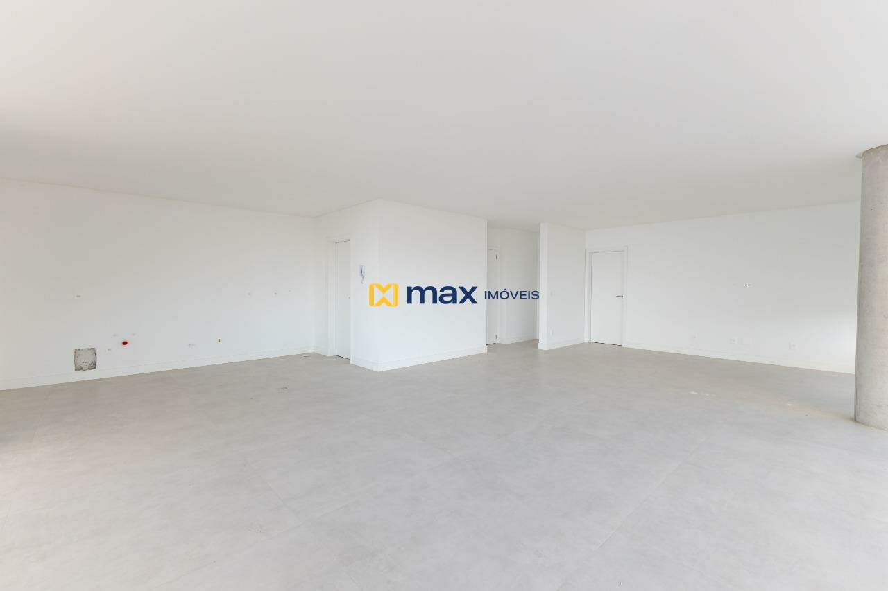 Apartamento à venda no Praia Brava: Living integrado