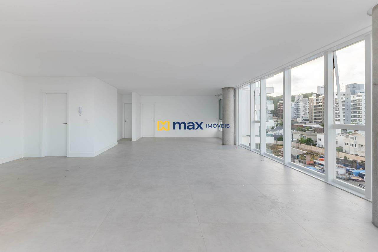 Apartamento à venda no Praia Brava: Living integrado