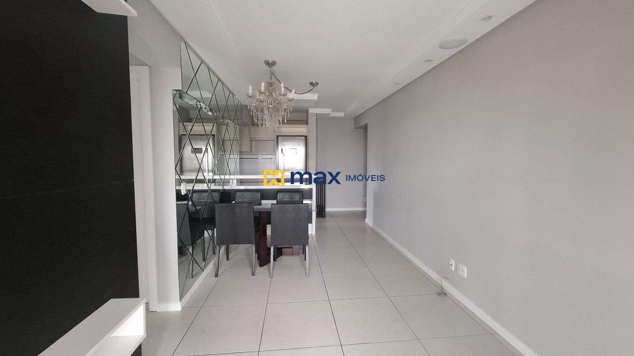 Apartamento à venda no Centro: Living integrado