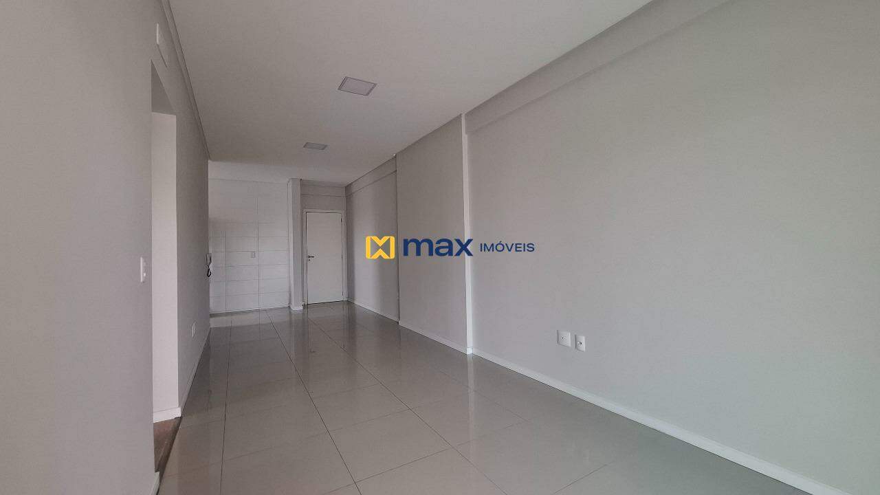 Apartamento à venda no São João: Living integrado