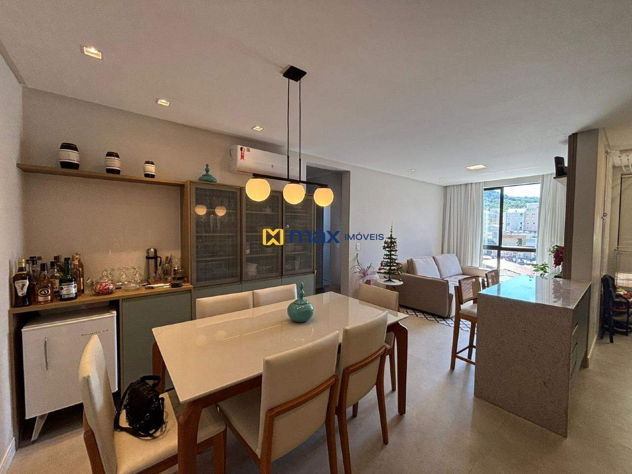 Apartamento à venda no Nações: 