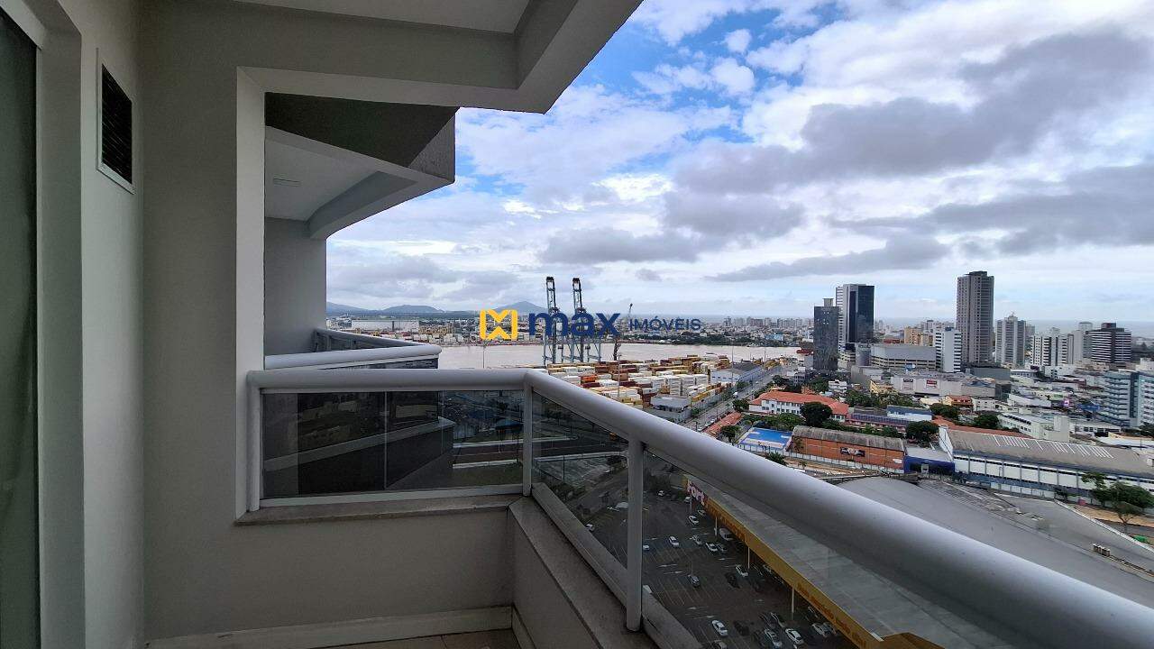 Apartamento à venda no Centro: Sacada