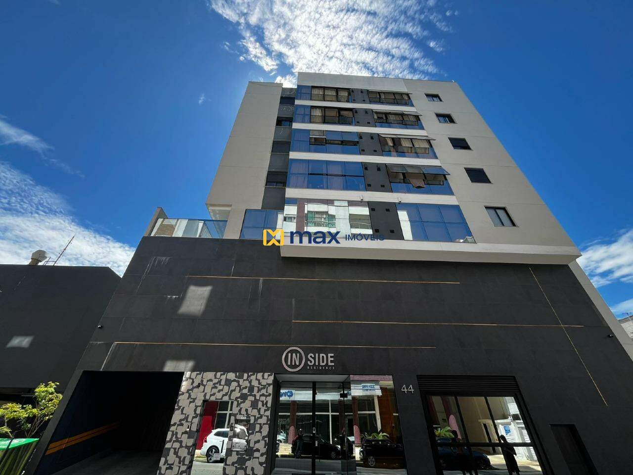 Apartamento para aluguel no Ariribá: