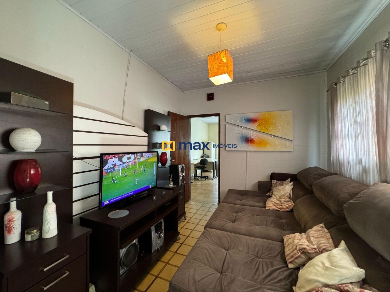 Casa à venda no Centro: 