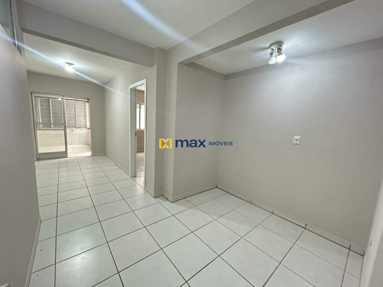 Apartamento para aluguel no Centro: 