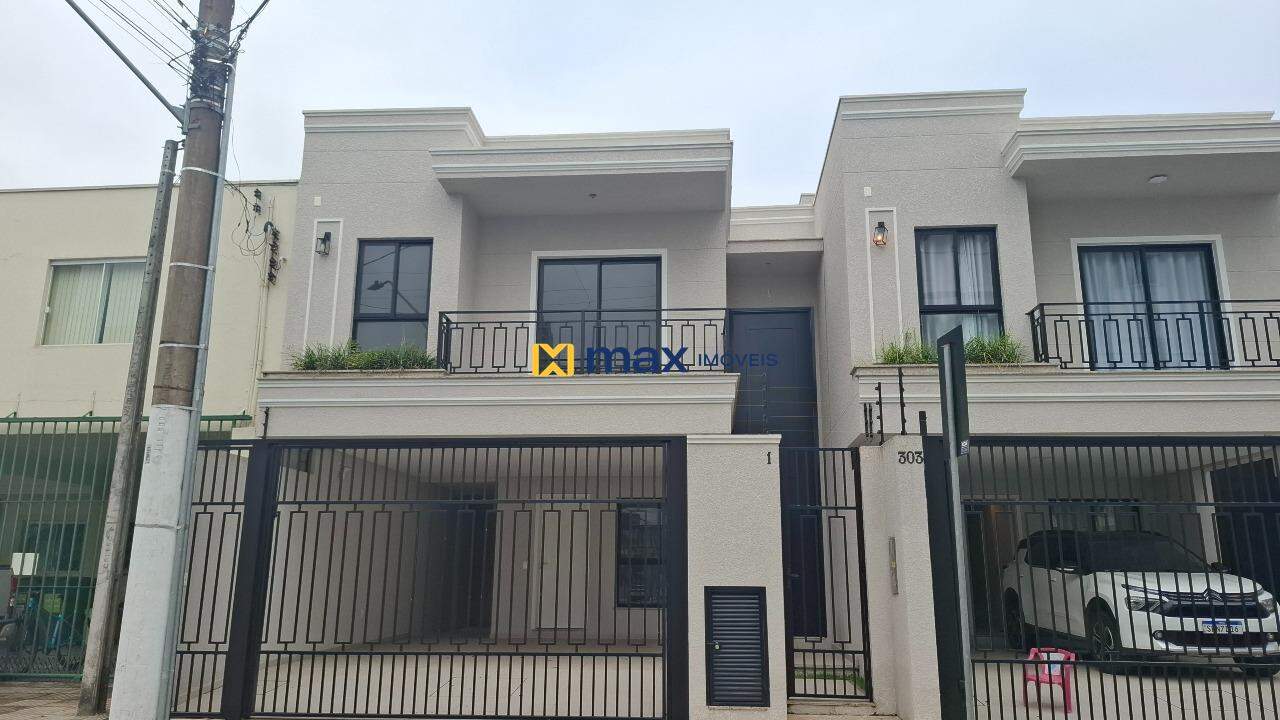 Casa à venda no Centro: Fachada