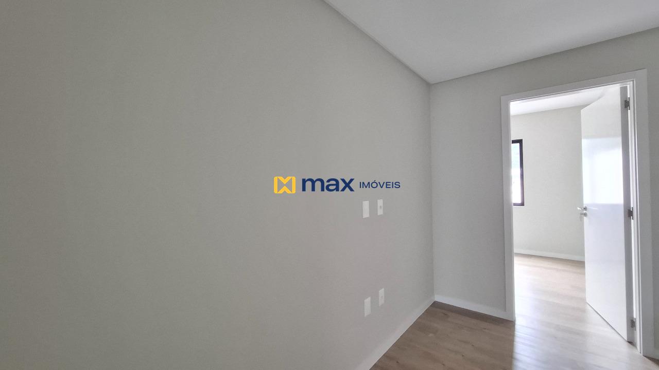 Casa à venda no Centro: Corredor 