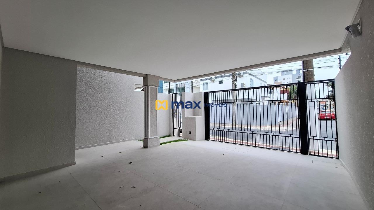 Casa à venda no Centro: Garagem