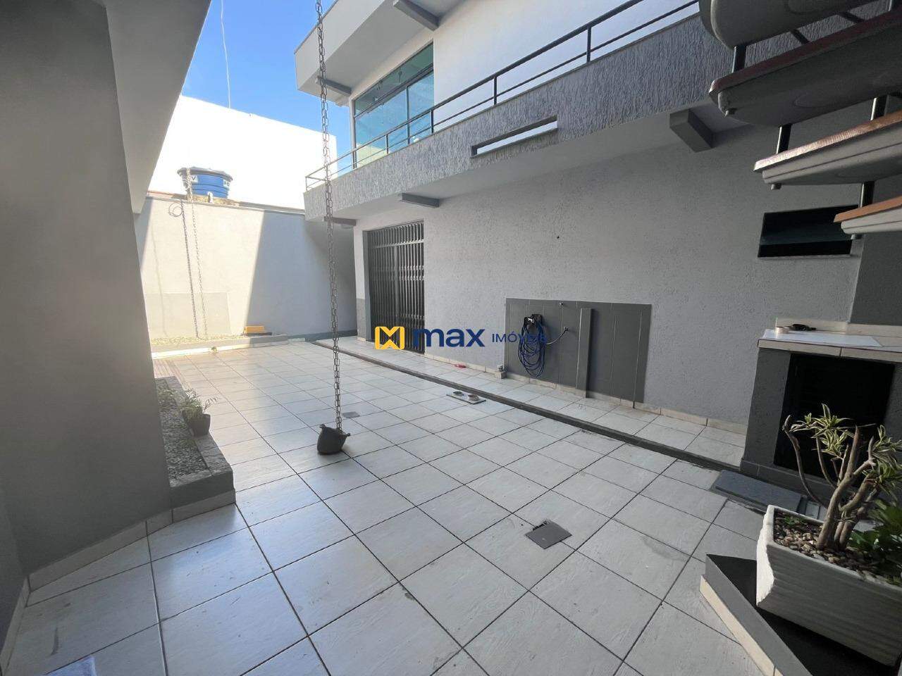 Casa à venda no Centro: