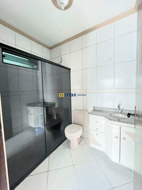 Casa à venda no Centro: