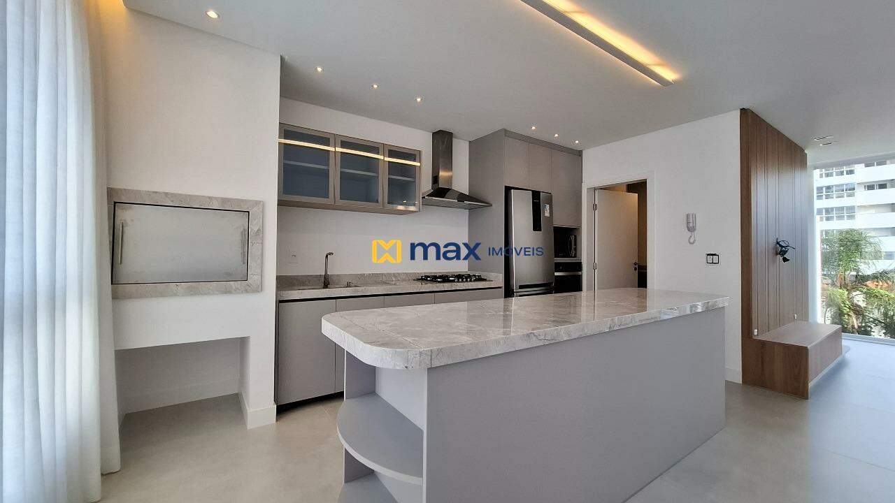 Apartamento à venda no Praia Brava: Living integrado