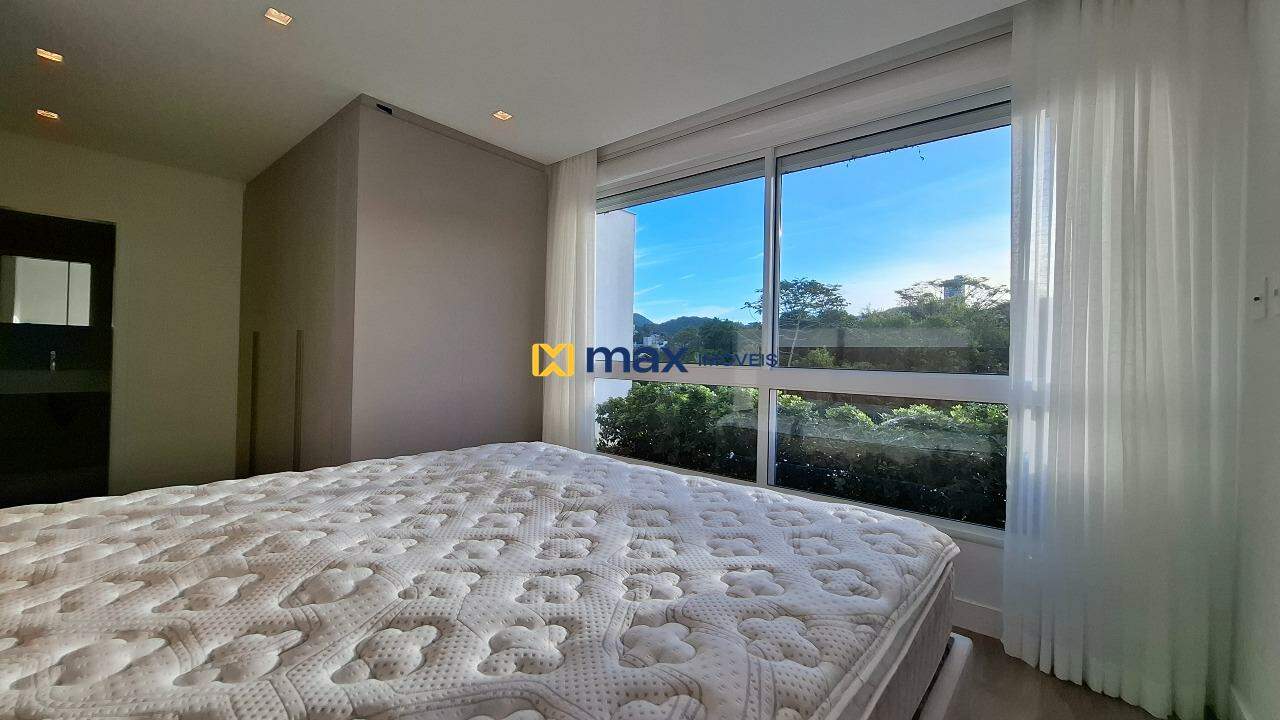Apartamento à venda no Praia Brava: Suíte