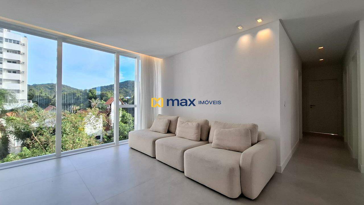Apartamento à venda no Praia Brava: Living integrado