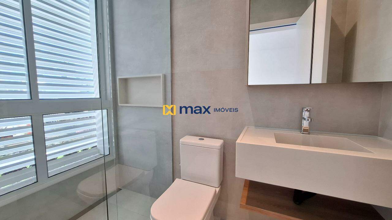 Apartamento à venda no Praia Brava: Banheiro suíte 3