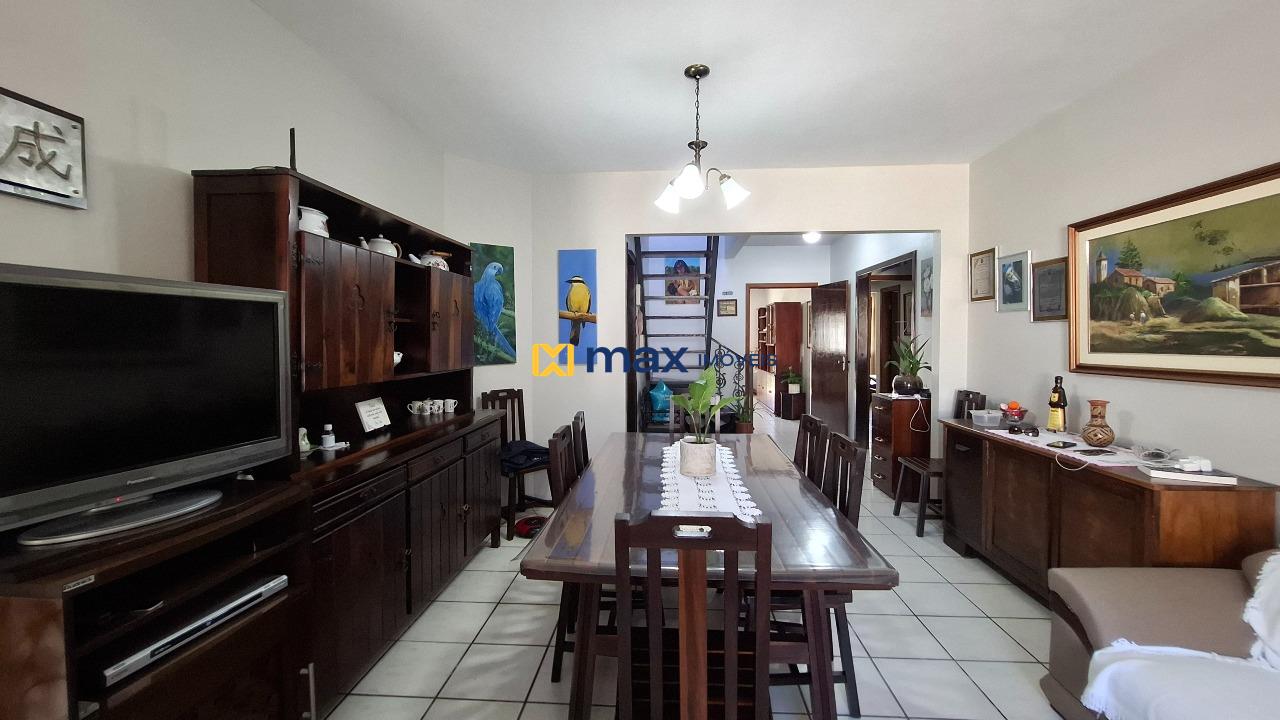 Casa à venda no Ressacada: Sala de jantar