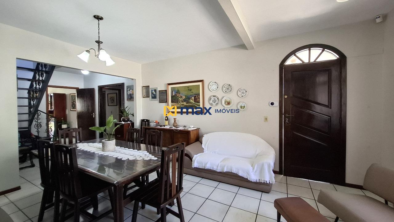 Casa à venda no Ressacada: Sala de jantar